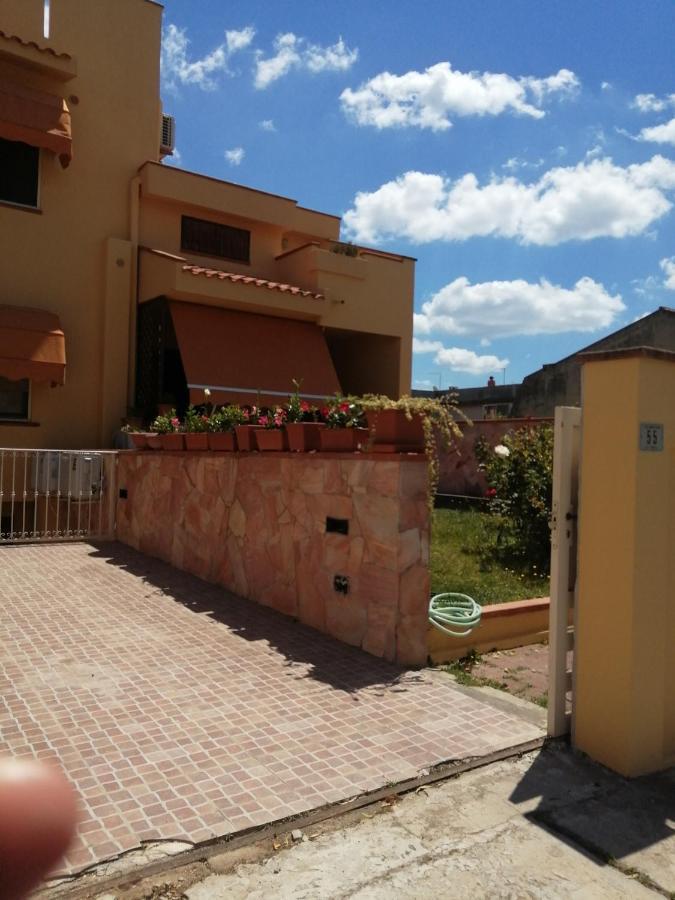 Domomea Quartu SantʼElena Exterior foto